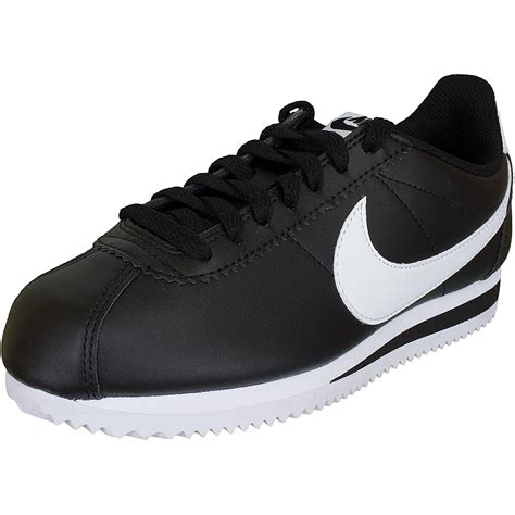 nike cortez schwarz weiss|Nike Cortez shoes.